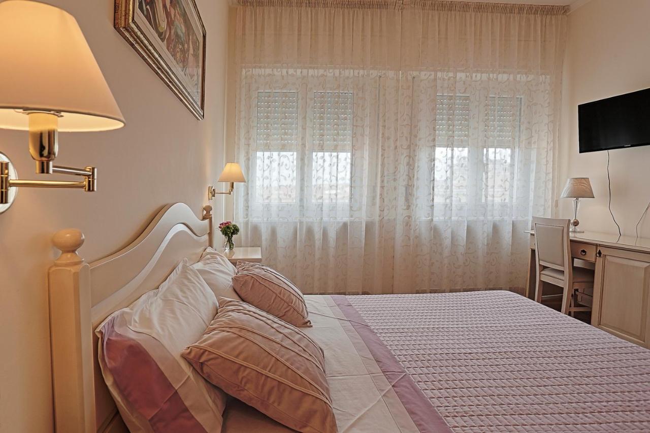 Il Castello Guest House Sassari Exterior foto