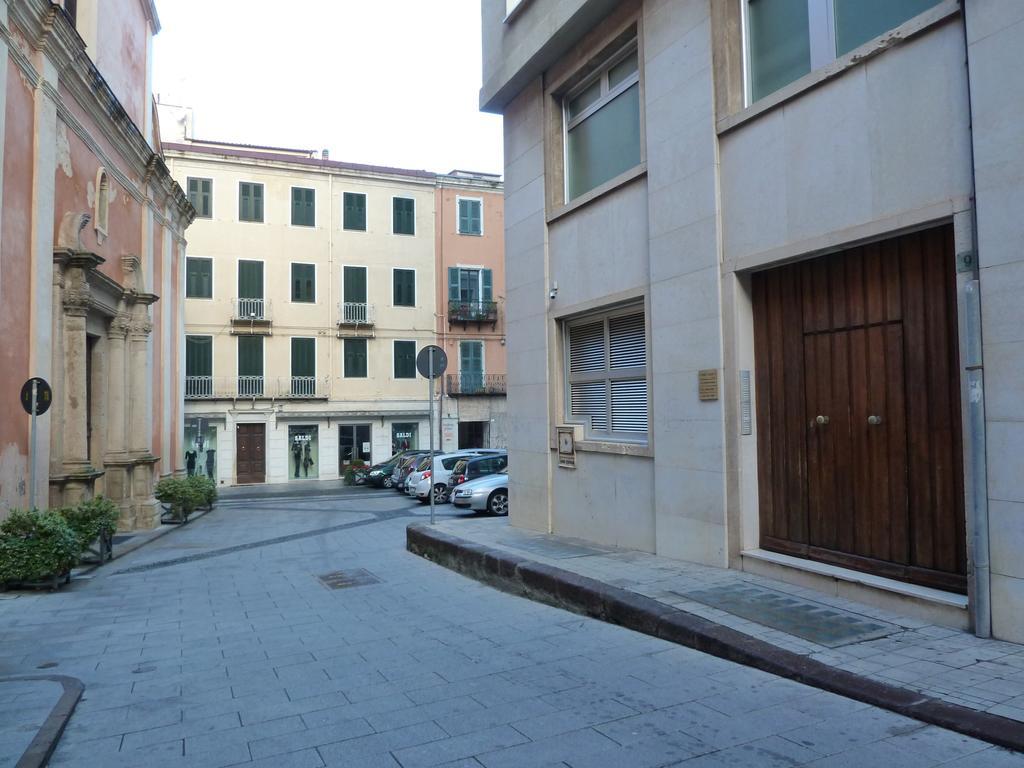 Il Castello Guest House Sassari Exterior foto