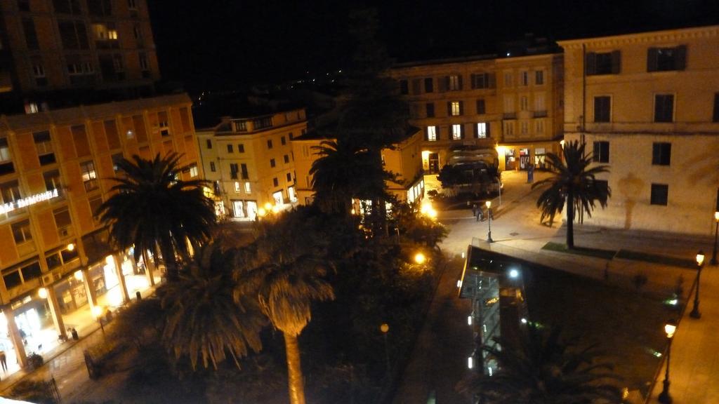 Il Castello Guest House Sassari Habitación foto